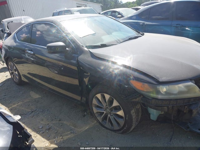 44887209 :رقم المزاد ، 1HGCT1B70EA008834 vin ، 2014 Honda Accord Ex مزاد بيع