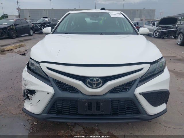 2021 Toyota Camry Se მანქანა იყიდება აუქციონზე, vin: 4T1G11AK6MU470500, აუქციონის ნომერი: 44887223
