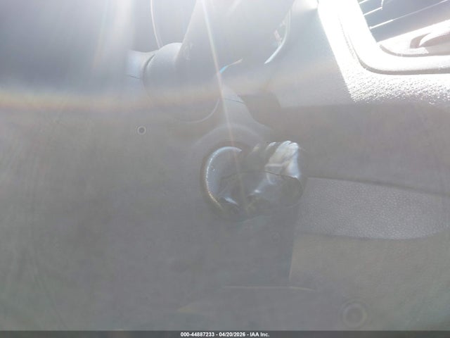 44887233 :رقم المزاد ، 3FADP4BJ6KM145625 vin ، 2019 Ford Fiesta Se مزاد بيع