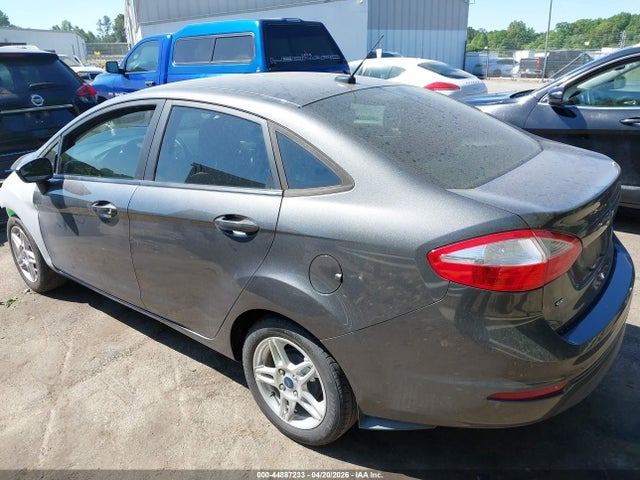 44887233 :رقم المزاد ، 3FADP4BJ6KM145625 vin ، 2019 Ford Fiesta Se مزاد بيع