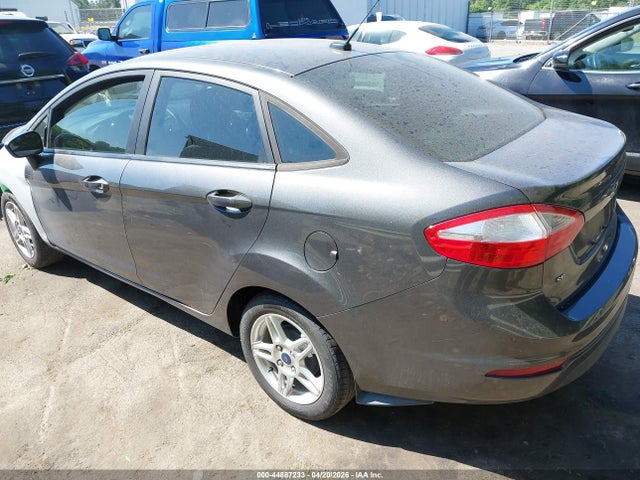 44887233 :رقم المزاد ، 3FADP4BJ6KM145625 vin ، 2019 Ford Fiesta Se مزاد بيع