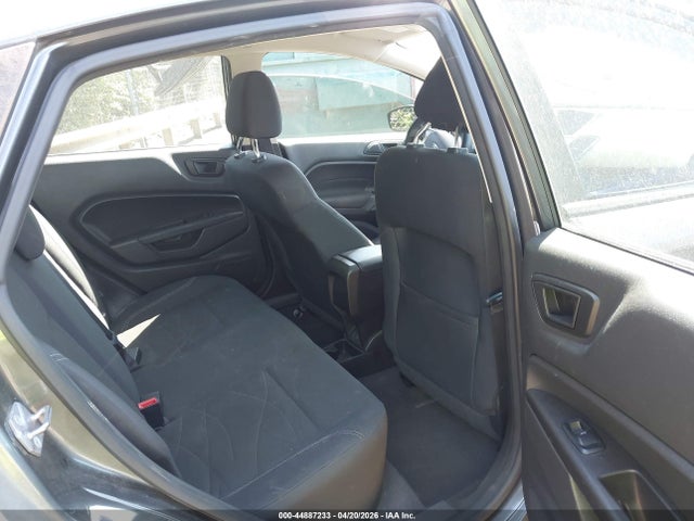 44887233 :رقم المزاد ، 3FADP4BJ6KM145625 vin ، 2019 Ford Fiesta Se مزاد بيع