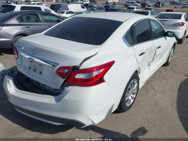 Nissan Altima 2.5 S 2016 1N4AL3AP1GN334632 Image 4