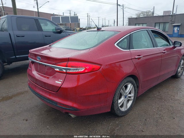 44887256 :رقم المزاد ، 3FA6P0HD0JR252318 vin ، 2018 Ford Fusion Se مزاد بيع
