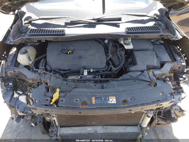 1FMCU0GD3HUE36903 Ford ESCAPE SE