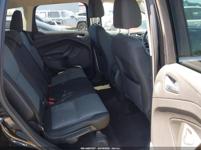 1FMCU0GD3HUE36903 Ford ESCAPE SE