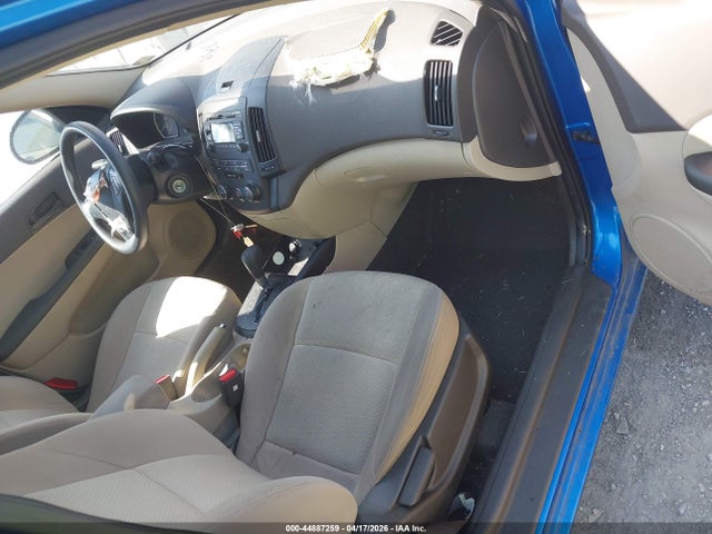 44887259 :رقم المزاد ، KMHDB8AE1BU122670 vin ، 2011 Hyundai Elantra Touring Gls مزاد بيع