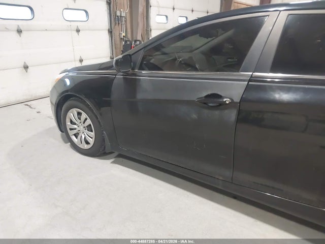 Продаж на аукціоні авто 2012 Hyundai Sonata Gls, vin: 5NPEB4AC2CH398903, номер лоту: 44887285