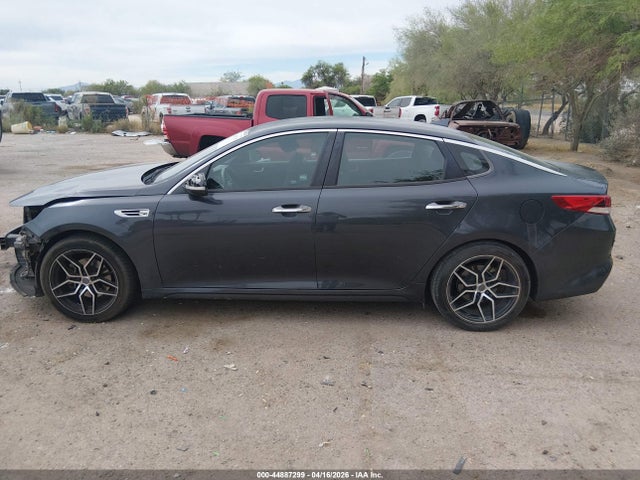 KNAGT4L30H5137812 KIA Optima Lx