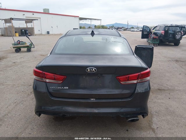 KNAGT4L30H5137812 KIA Optima Lx