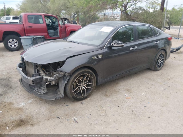 KNAGT4L30H5137812 KIA Optima Lx