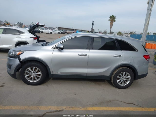 Продаж на аукціоні авто 2018 Kia Sorento 3.3l Lx, vin: 5XYPGDA55JG338954, номер лоту: 44887311