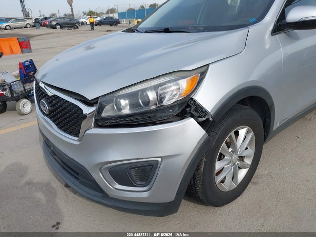 Продаж на аукціоні авто 2018 Kia Sorento 3.3l Lx, vin: 5XYPGDA55JG338954, номер лоту: 44887311