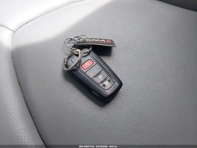 5TDGBRCH2MS536661 Toyota Highlander Hybrid Xle