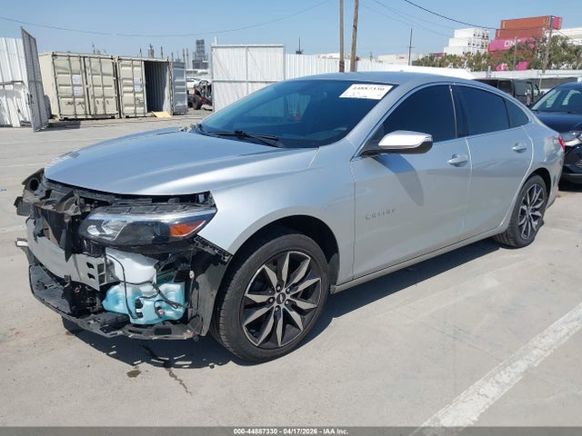 Chevrolet MALIBU LT 2018 1G1ZD5ST3JF180596 Image 2