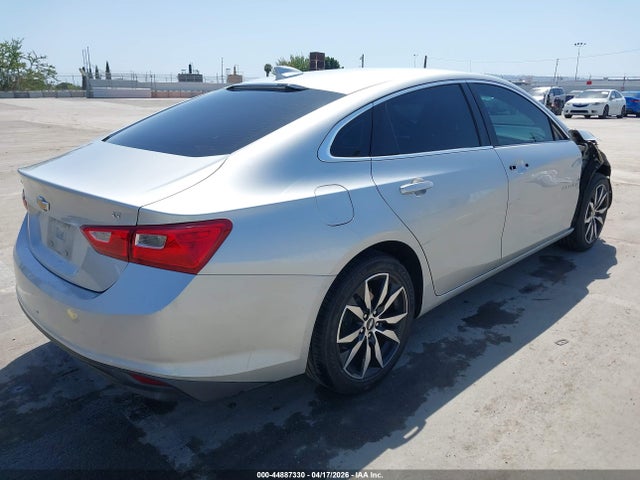 Chevrolet MALIBU LT 2018 1G1ZD5ST3JF180596 Image 4