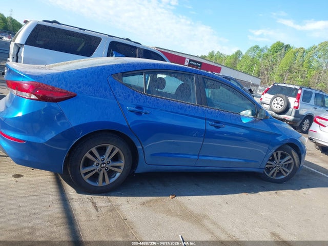Продаж на аукціоні авто 2017 Hyundai Elantra Value Edition, vin: 5NPD84LF2HH164365, номер лоту: 44887336