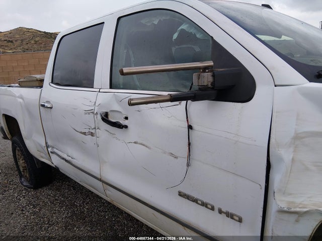 1GC1KWEG1JF217319 Chevrolet Silverado 2500hd Ltz