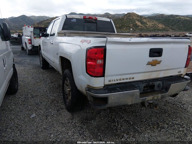 1GC1KWEG1JF217319 Chevrolet Silverado 2500hd Ltz