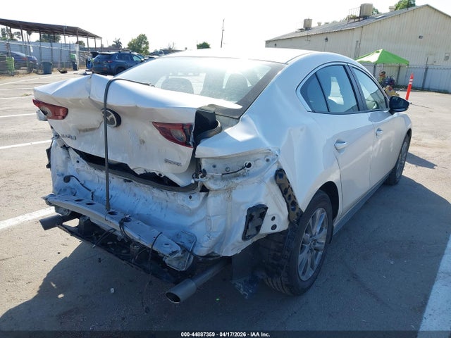 JM1BPAAM3S1778365 Mazda Mazda3 2.5 S