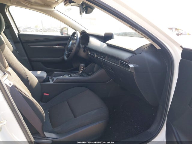 JM1BPAAM3S1778365 Mazda Mazda3 2.5 S