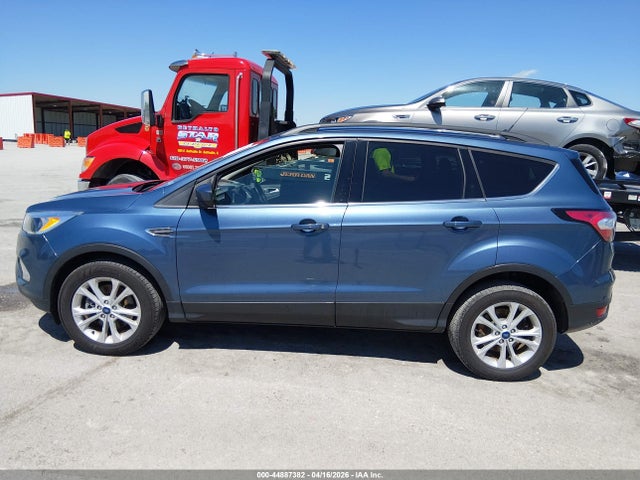 44887382 :رقم المزاد ، 1FMCU9GDXJUC13073 vin ، 2018 Ford Escape Se مزاد بيع