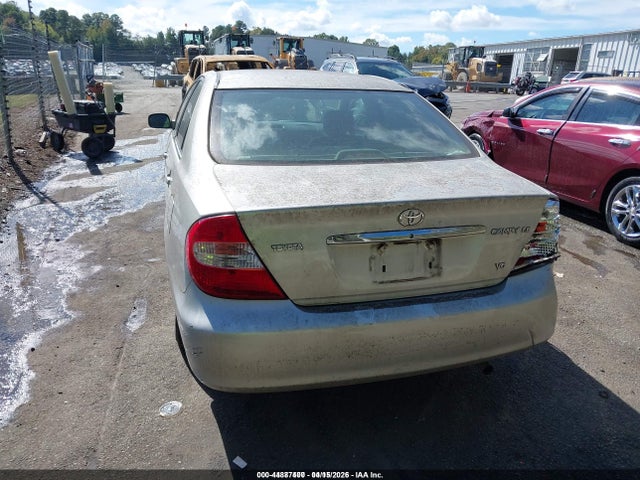 2002 Toyota Camry Le V6 მანქანა იყიდება აუქციონზე, vin: 4T1BF32K12U020563, აუქციონის ნომერი: 44887400