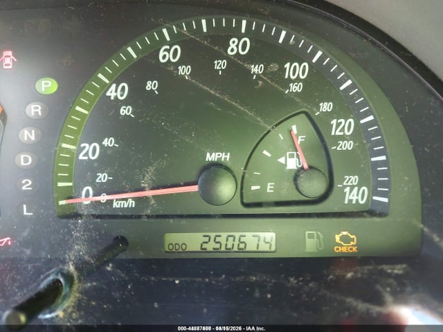 2002 Toyota Camry Le V6 მანქანა იყიდება აუქციონზე, vin: 4T1BF32K12U020563, აუქციონის ნომერი: 44887400