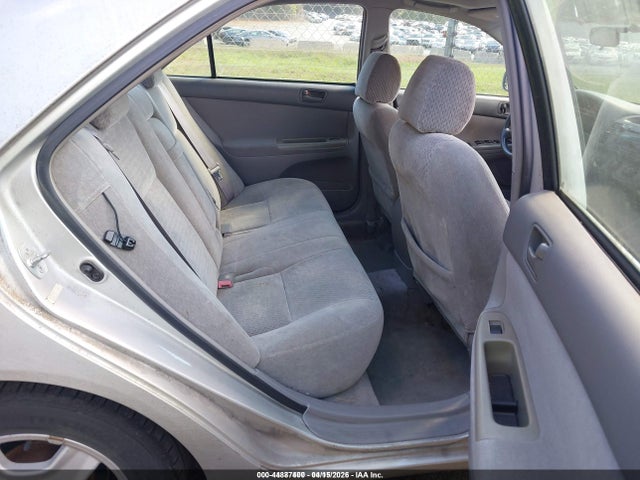 2002 Toyota Camry Le V6 მანქანა იყიდება აუქციონზე, vin: 4T1BF32K12U020563, აუქციონის ნომერი: 44887400