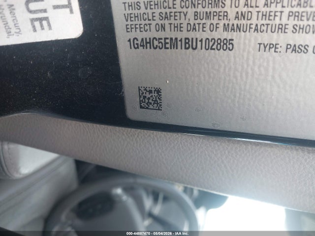 44887470 :رقم المزاد ، 1G4HC5EM1BU102885 vin ، 2011 Buick Lucerne Cxl مزاد بيع