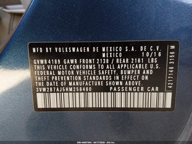 44887484 :رقم المزاد ، 3VW2B7AJ5HM258460 vin ، 2017 Volkswagen Jetta 1.4t S مزاد بيع