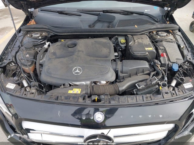 WDCTG4EB1GJ222412 Mercedes-Benz GLA 250