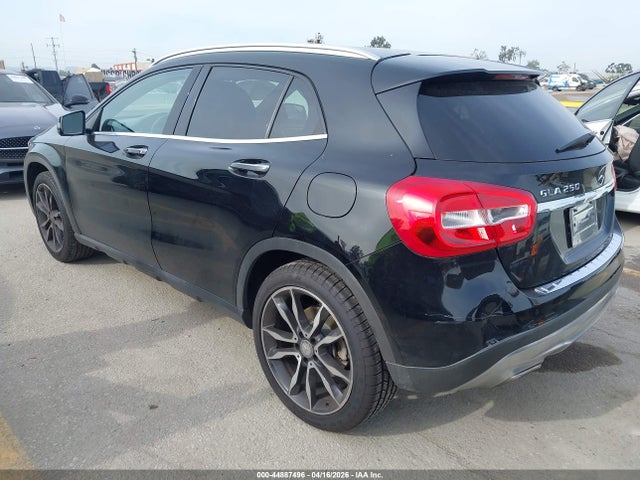 WDCTG4EB1GJ222412 Mercedes-Benz GLA 250