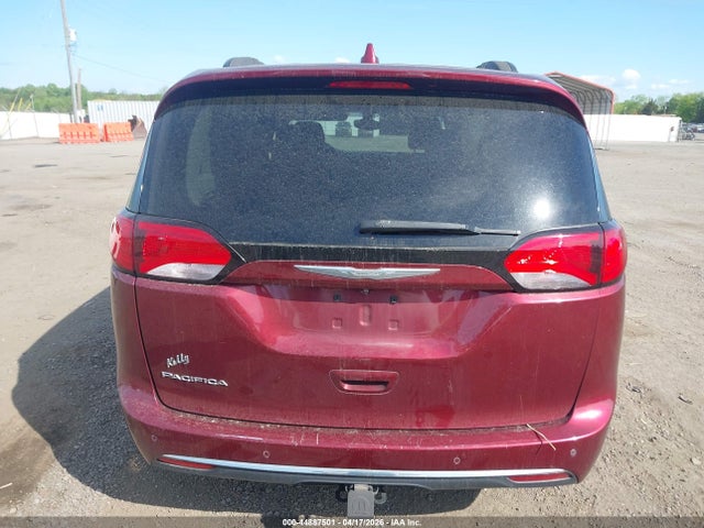 2017 Chrysler Pacifica Touring-l მანქანა იყიდება აუქციონზე, vin: 2C4RC1BGXHR509853, აუქციონის ნომერი: 44887501