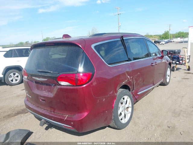 2017 Chrysler Pacifica Touring-l მანქანა იყიდება აუქციონზე, vin: 2C4RC1BGXHR509853, აუქციონის ნომერი: 44887501