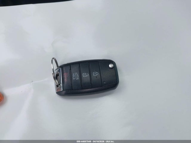 Продажа на аукционе авто 2015 Kia Optima Lx, vin: 5XXGM4A75FG482297, номер лота: 44887549