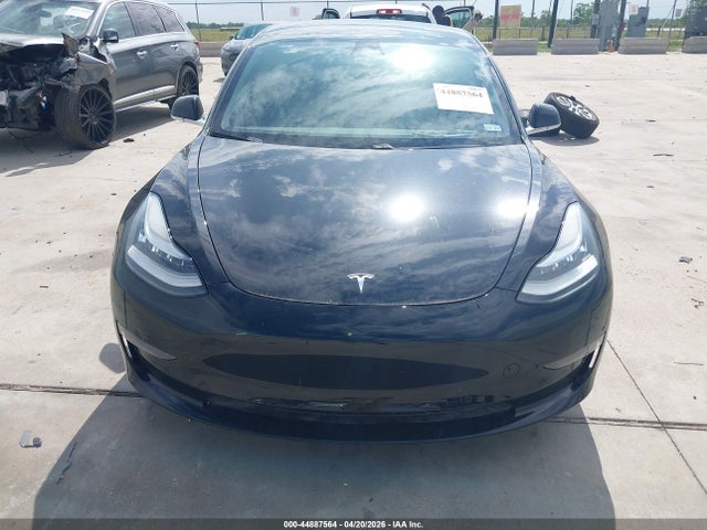 2020 Tesla Model 3 Long Range Dual Motor All-wheel Drive მანქანა იყიდება აუქციონზე, vin: 5YJ3E1EB7LF647807, აუქციონის ნომერი: 44887564