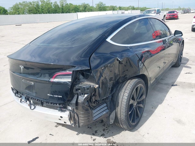 2020 Tesla Model 3 Long Range Dual Motor All-wheel Drive მანქანა იყიდება აუქციონზე, vin: 5YJ3E1EB7LF647807, აუქციონის ნომერი: 44887564