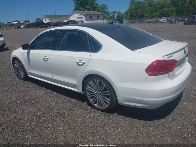 44887566 :رقم المزاد ، 1VWBT7A37FC010918 vin ، 2015 Volkswagen Passat 1.8t Sport مزاد بيع