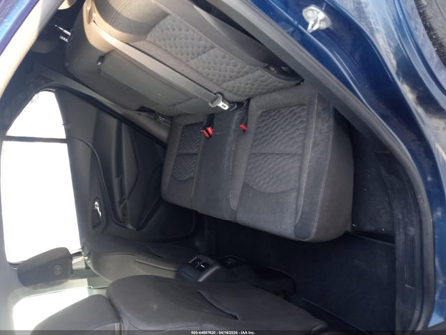 2GNAXUEV8K6274611 Chevrolet EQUINOX LT