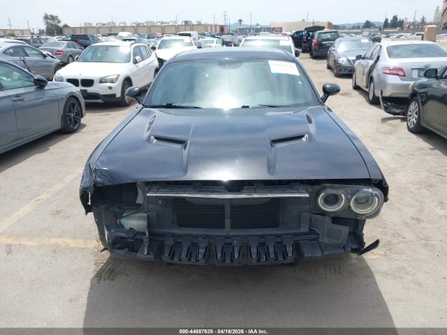 2C3CDZAG2GH108115 Dodge Challenger Sxt