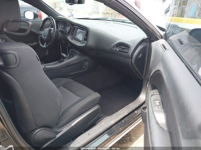 2C3CDZAG2GH108115 Dodge Challenger Sxt