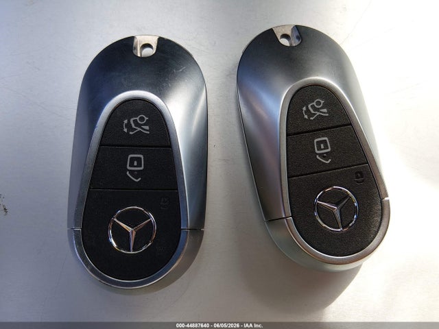 W1KAF4GB4RR197352 Mercedes-Benz C 300