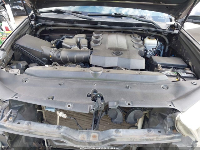 2015 Toyota 4runner Limited მანქანა იყიდება აუქციონზე, vin: JTEBU5JR3F5224278, აუქციონის ნომერი: 44887694