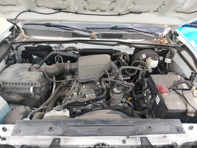 5TFRX5GN2KX162532 Toyota Tacoma Sr