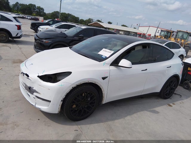 5YJYGDEE6MF114165 Tesla Model Y Long Range Dual Motor All-wheel Drive