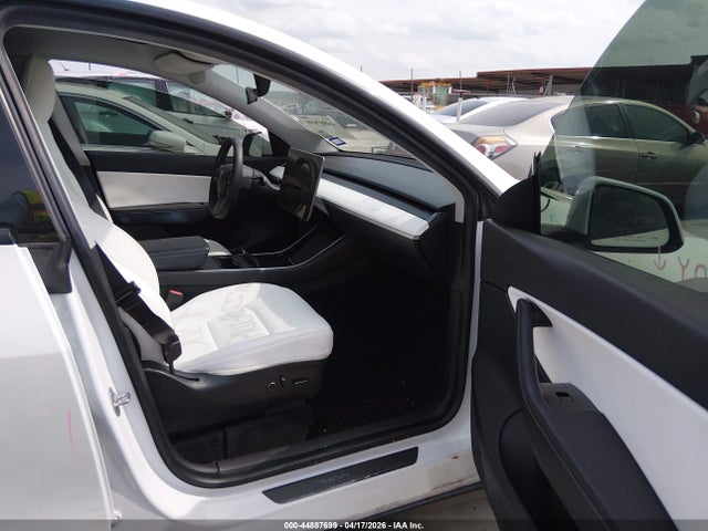 5YJYGDEE6MF114165 Tesla Model Y Long Range Dual Motor All-wheel Drive