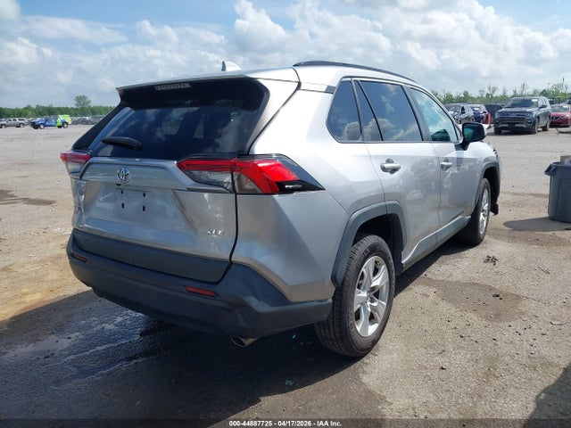 2020 Toyota Rav4 Xle მანქანა იყიდება აუქციონზე, vin: 2T3W1RFV6LC052717, აუქციონის ნომერი: 44887725