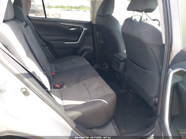 2020 Toyota Rav4 Xle მანქანა იყიდება აუქციონზე, vin: 2T3W1RFV6LC052717, აუქციონის ნომერი: 44887725