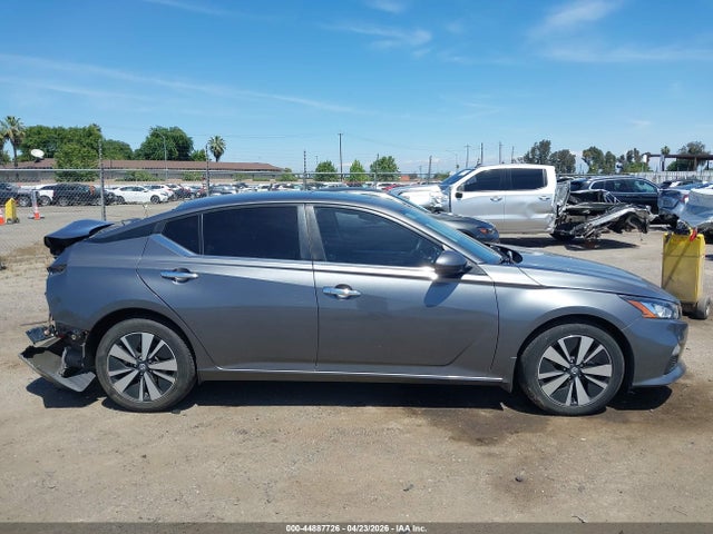 Продажа на аукционе авто 2021 Nissan Altima Sv Fwd, vin: 1N4BL4DV6MN417201, номер лота: 44887726